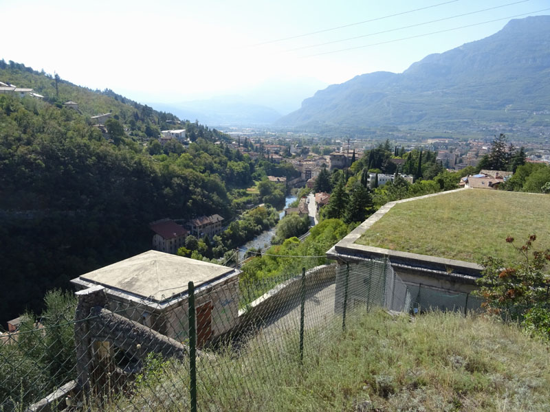 Giro del Monteghello -  sentiero F1 (Rovereto)